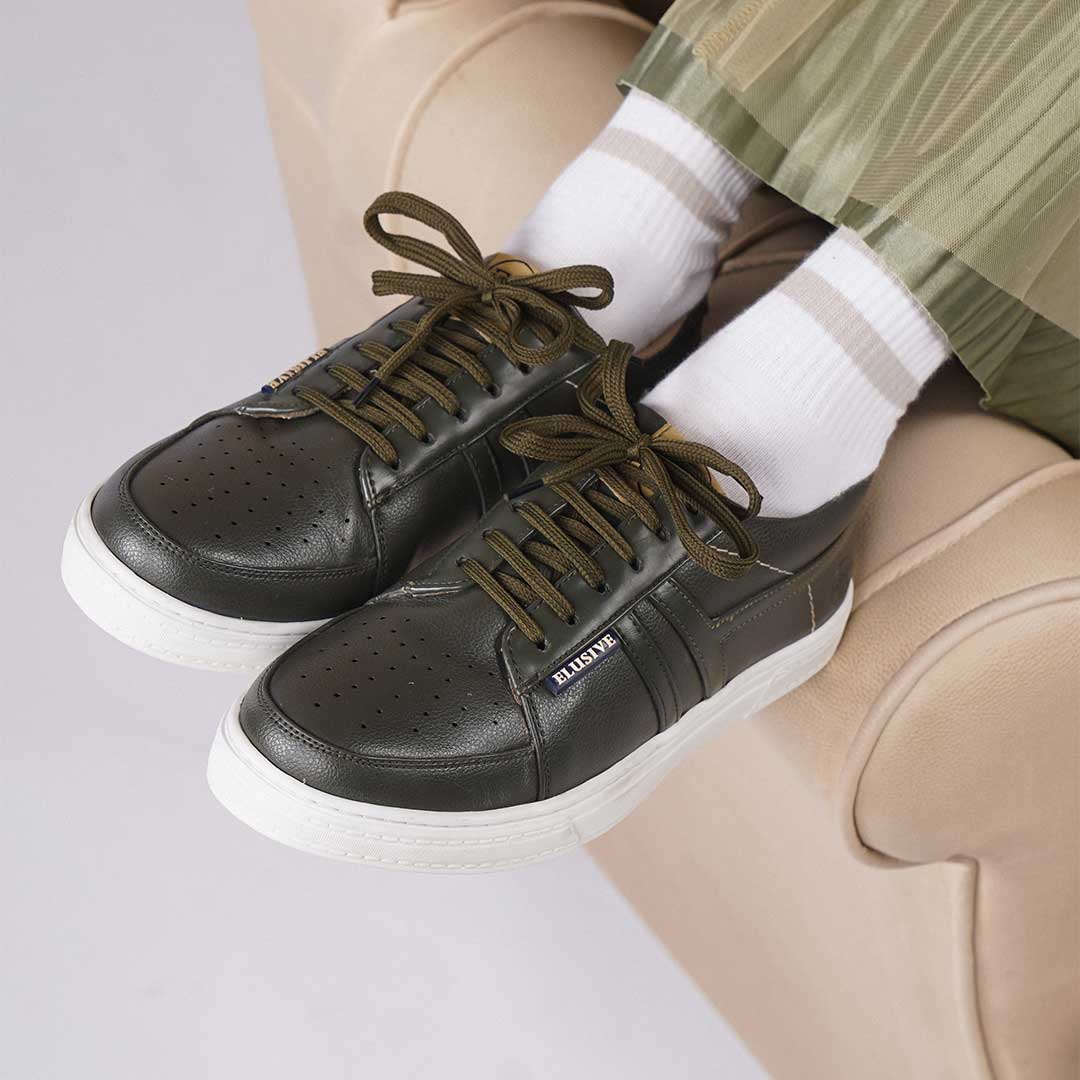 Soho 1 olive sneakers with imported PU leather and latex insoles.